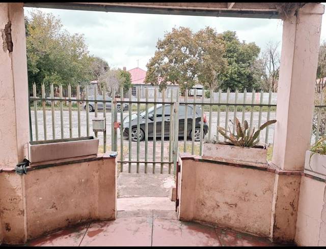 3 BEDROOM HOUSE FOR SALE IN ELSBURG